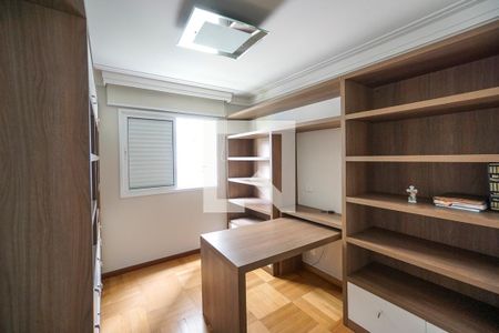 Apartamento à venda com 170m², 4 quartos e 3 vagasSuíte 03