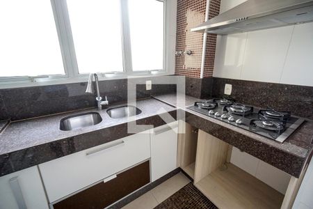 Apartamento à venda com 170m², 4 quartos e 3 vagasCozinha