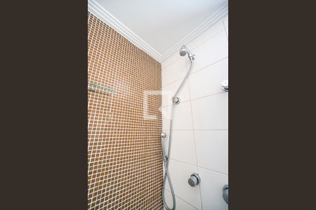 Apartamento à venda com 170m², 4 quartos e 3 vagasBanheiro das suítes 01 e 02