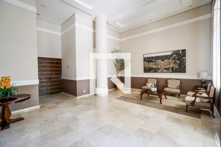 Apartamento à venda com 170m², 4 quartos e 3 vagasHall social