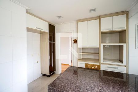 Apartamento à venda com 170m², 4 quartos e 3 vagasCozinha