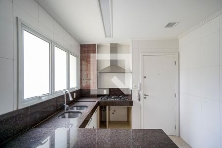 Apartamento à venda com 170m², 4 quartos e 3 vagasCozinha