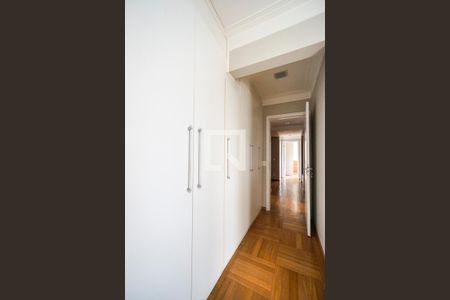 Apartamento à venda com 170m², 4 quartos e 3 vagasSuíte 04