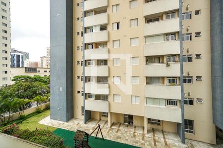 Apartamento à venda com 170m², 4 quartos e 3 vagasVista da suíte 03