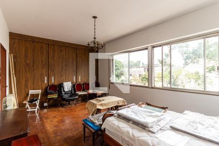 Casa para alugar com 450m², 4 quartos e 5 vagasQuarto 1