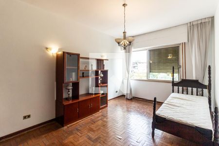 Casa para alugar com 450m², 4 quartos e 5 vagasQuarto 2