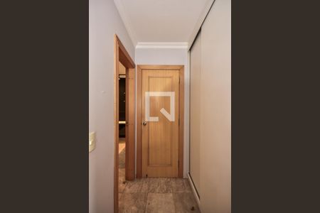 Corredor de apartamento para alugar com 3 quartos, 163m² em Vila Andrade, São Paulo