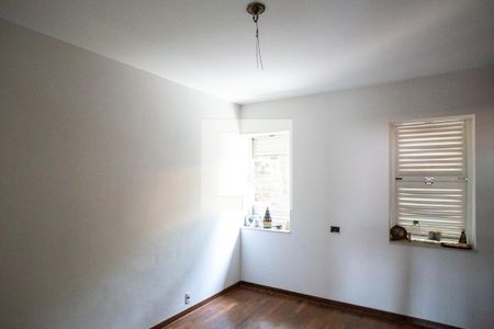 Casa à venda com 360m², 5 quartos e 4 vagasQuarto 2 