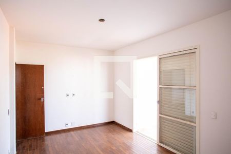 Casa à venda com 360m², 5 quartos e 4 vagasQuarto 3