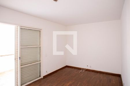 Casa à venda com 360m², 5 quartos e 4 vagasQuarto 3