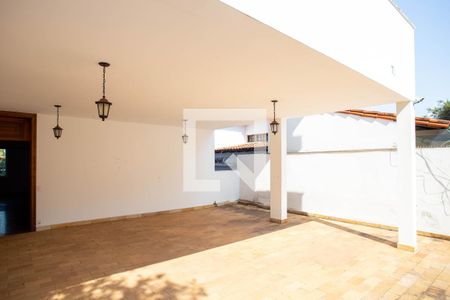 Casa à venda com 360m², 5 quartos e 4 vagasGaragem