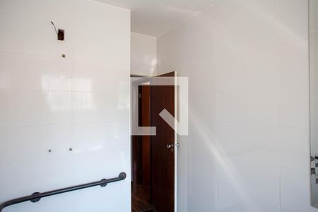 Casa à venda com 360m², 5 quartos e 4 vagasBanheiro