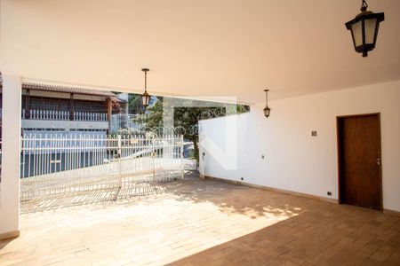 Casa à venda com 360m², 5 quartos e 4 vagasGaragem