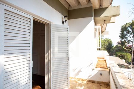 Casa à venda com 360m², 5 quartos e 4 vagasVaranda Quarto 2
