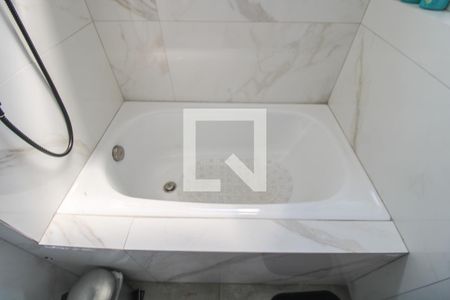 Casa de condomínio à venda com 103m², 3 quartos e 2 vagas Casa de condomínio à venda com 103m², 3 quartos e 2 vagasBanheiro