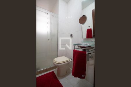 Apartamento à venda com 110m², 2 quartos e 2 vagasBanheiro social