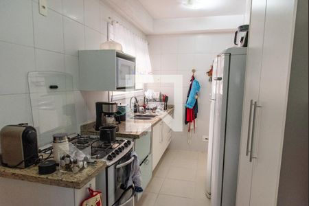Apartamento à venda com 120m², 3 quartos e 2 vagasCozinha