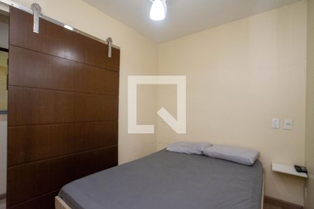 Apartamento à venda com 114m², 4 quartos e 2 vagasQuarto 4