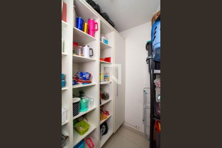 Apartamento à venda com 114m², 4 quartos e 2 vagasDespensa