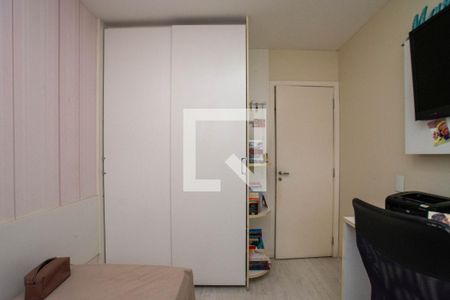 Apartamento à venda com 114m², 4 quartos e 2 vagasQuarto 2