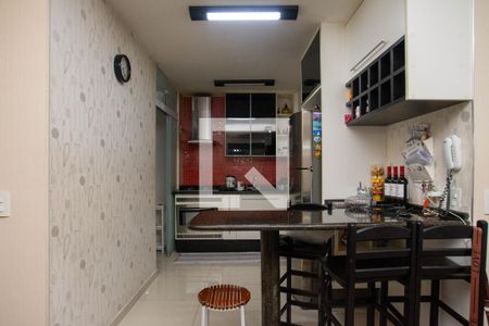 Apartamento à venda com 114m², 4 quartos e 2 vagasCozinha