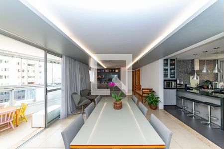 Sala de apartamento à venda com 2 quartos, 104m² em Vila da Serra, Nova Lima