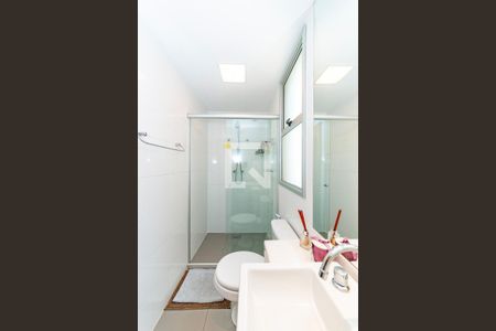 Apartamento à venda com 104m², 2 quartos e 2 vagas Apartamento à venda com 104m², 2 quartos e 2 vagasBanheiro Social