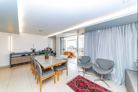 Sala de apartamento à venda com 2 quartos, 104m² em Vila da Serra, Nova Lima