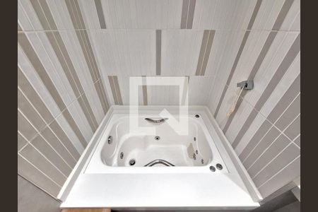 Apartamento à venda com 37m², 1 quarto e sem vagaBanheiro