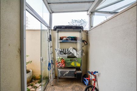 Apartamento à venda com 109m², 3 quartos e 1 vagaÁrea de Serviço