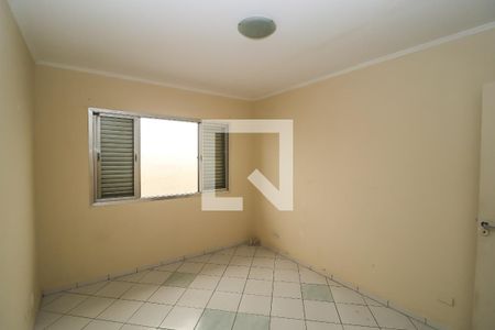 Casa à venda com 214m², 4 quartos e 2 vagas Casa à venda com 214m², 4 quartos e 2 vagasQuarto 1