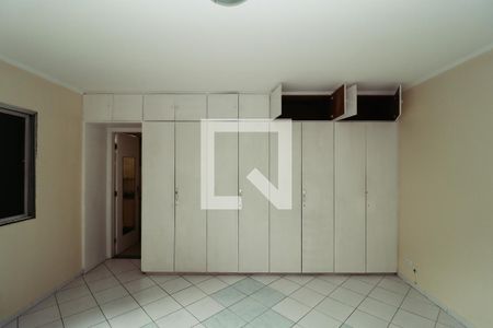 Casa à venda com 214m², 4 quartos e 2 vagas Casa à venda com 214m², 4 quartos e 2 vagasSuíte 1