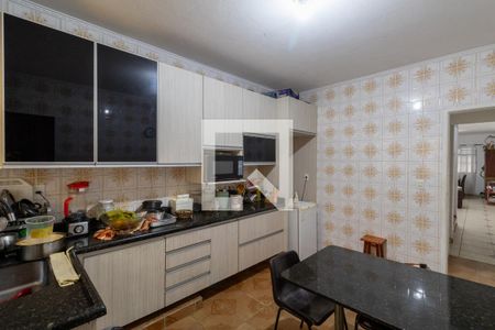 Casa à venda com 123m², 3 quartos e 2 vagasCozinha 