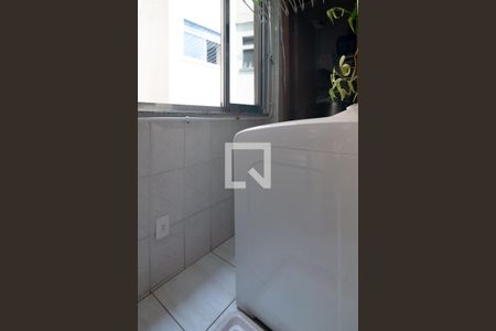 Apartamento à venda com 87m², 2 quartos e 1 vagaÁrea de Serviço