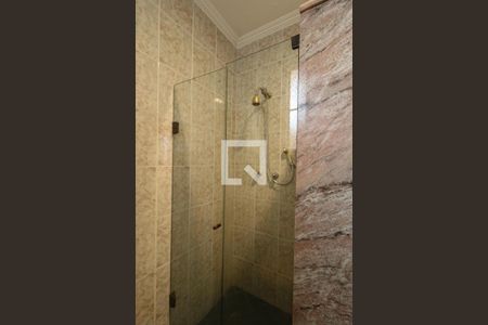 Casa à venda com 180m², 3 quartos e 2 vagas Casa à venda com 180m², 3 quartos e 2 vagasBanheiro