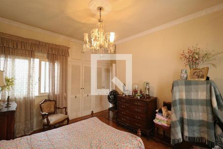 Casa à venda com 180m², 3 quartos e 2 vagas Casa à venda com 180m², 3 quartos e 2 vagasQuarto 2