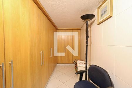 Casa à venda com 180m², 3 quartos e 2 vagas Casa à venda com 180m², 3 quartos e 2 vagasQuarto de Serviço