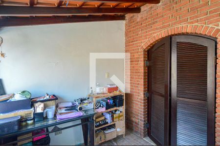 Casa à venda com 170m², 3 quartos e 3 vagasVaranda