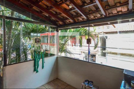 Casa à venda com 170m², 3 quartos e 3 vagasVaranda
