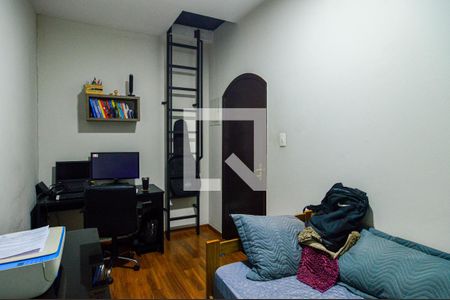 Casa à venda com 170m², 3 quartos e 3 vagasQuarto 2