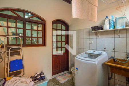 Casa à venda com 170m², 3 quartos e 3 vagasÁrea de Serviço