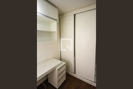 Apartamento à venda com 85m², 3 quartos e 1 vaga Apartamento à venda com 85m², 3 quartos e 1 vagaCloset