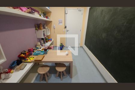 Apartamento à venda com 41m², 2 quartos e sem vagaÁrea Comum - Brinquedoteca