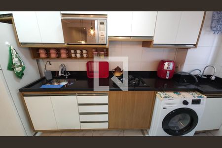 Apartamento à venda com 41m², 2 quartos e sem vagaCozinha e Área de Serviço