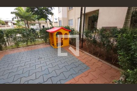 Apartamento à venda com 41m², 2 quartos e sem vagaÁrea comum - Playground