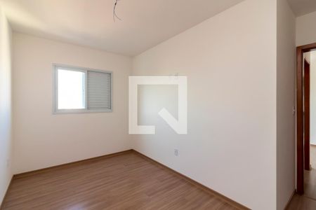 Suíte  de apartamento à venda com 2 quartos, 50m² em Parada Inglesa, São Paulo