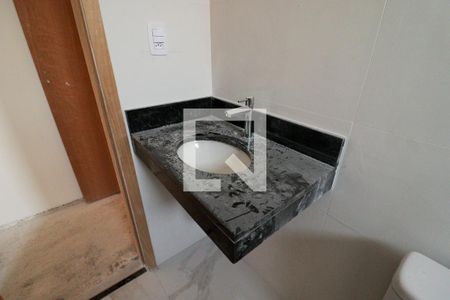 Apartamento à venda com 63m², 2 quartos e 1 vaga Apartamento à venda com 63m², 2 quartos e 1 vagaBanheiro Social