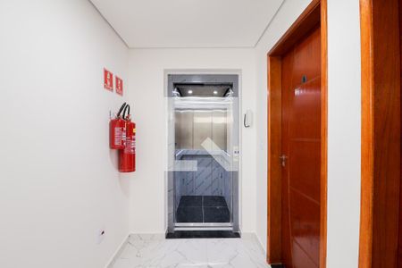 Apartamento à venda com 30m², 1 quarto e sem vagaElevador