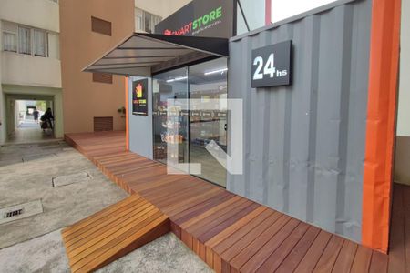 Apartamento à venda com 76m², 3 quartos e 2 vagas Apartamento à venda com 76m², 3 quartos e 2 vagasÁrea comum - Mercado