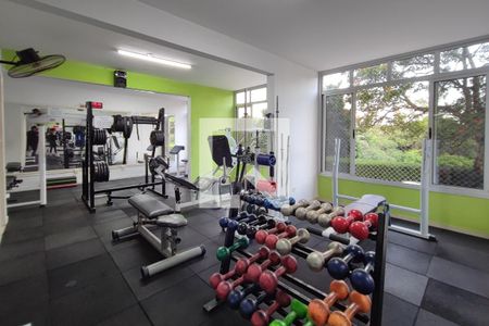 Apartamento à venda com 76m², 3 quartos e 2 vagas Apartamento à venda com 76m², 3 quartos e 2 vagasÁrea comum - Academia